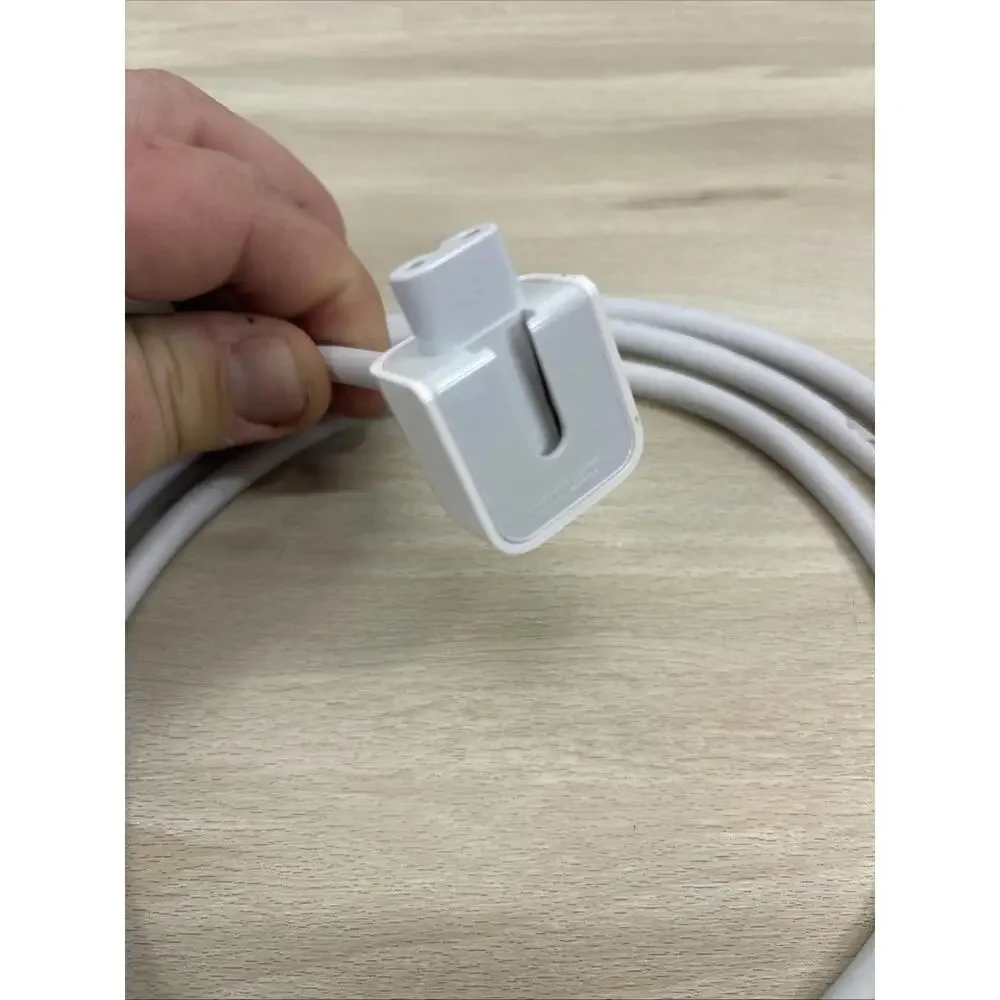 Apple MacBook AC Power Adapter 6ft Extension Cable - Volex APC7H - Used
